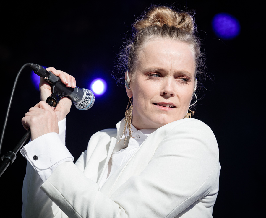 Ane Brun live