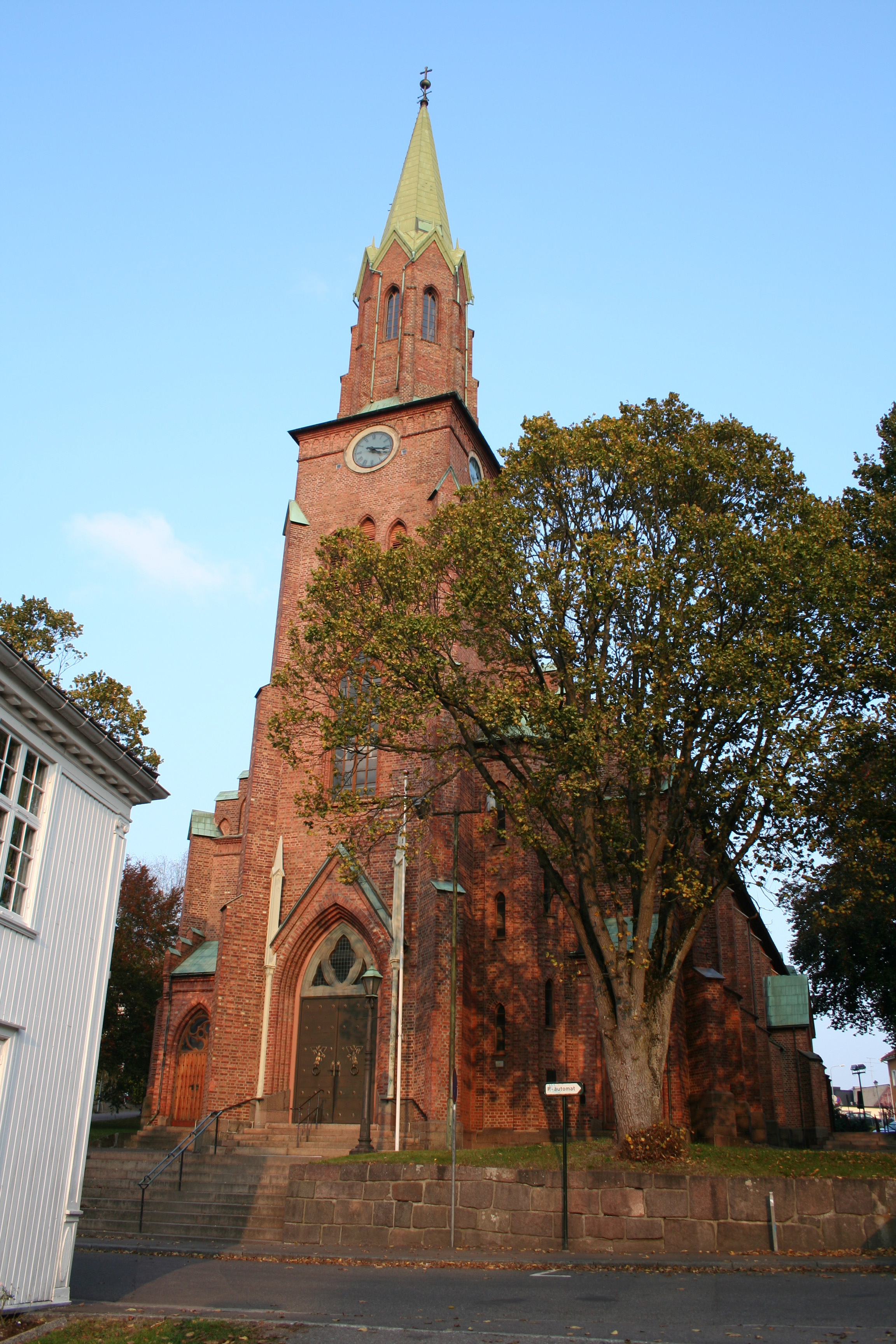 Tønsberg domkirke – romansk kirke fra 1859 med konsertvirksomhet